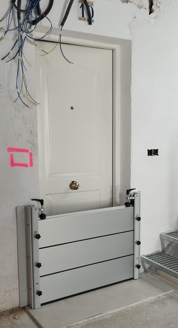 puerta peatonal_barrera 68 cm montaje exterior